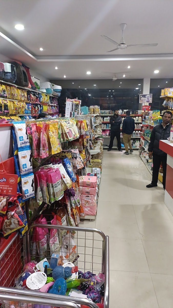 Pets Store - Photo 2