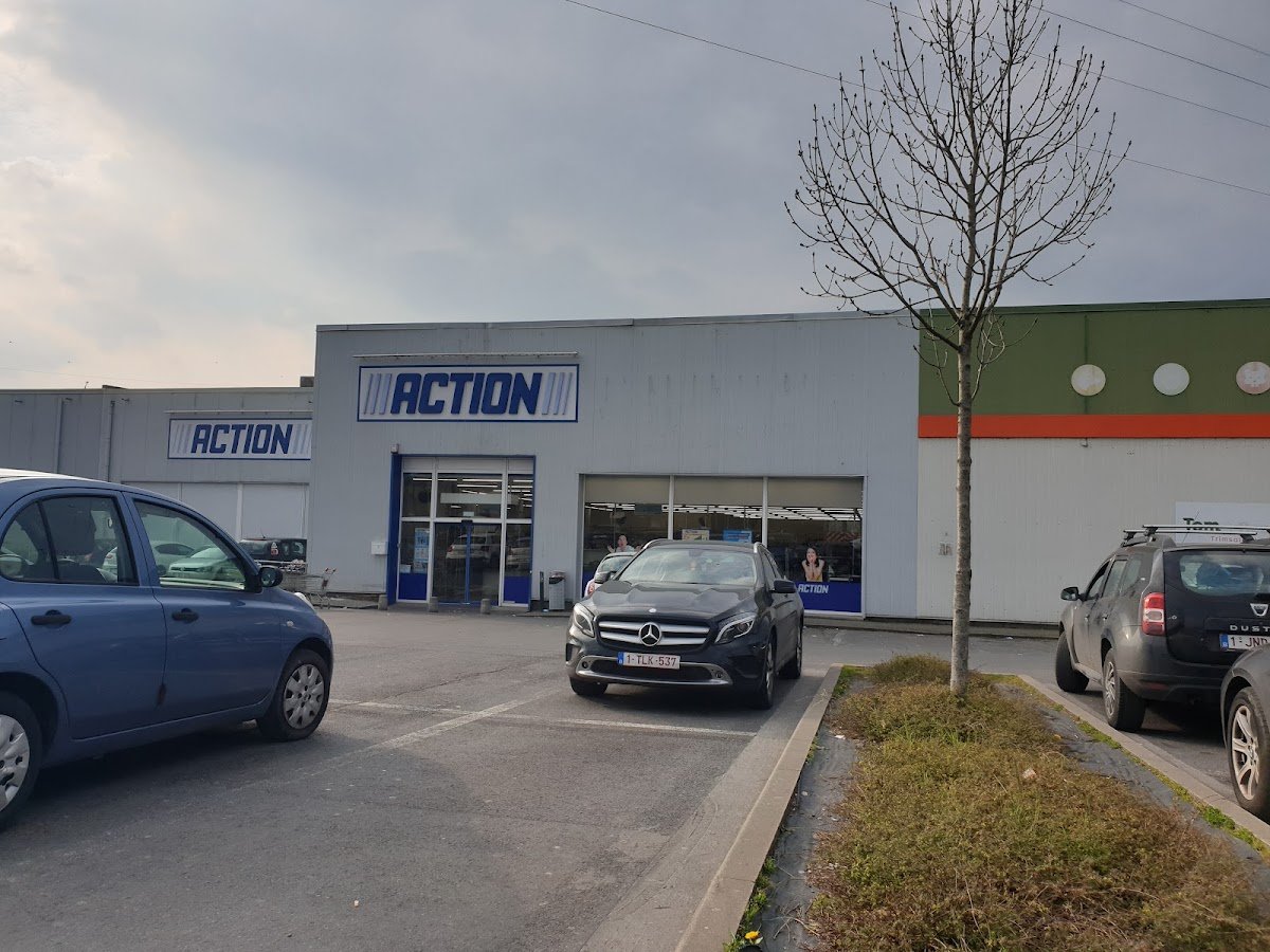 Action - Drogenbos - Photo 2
