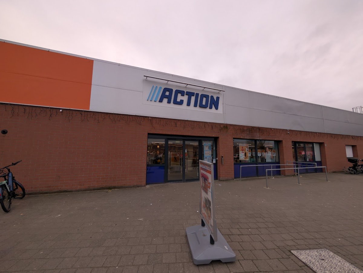 Action Lier - Photo 2