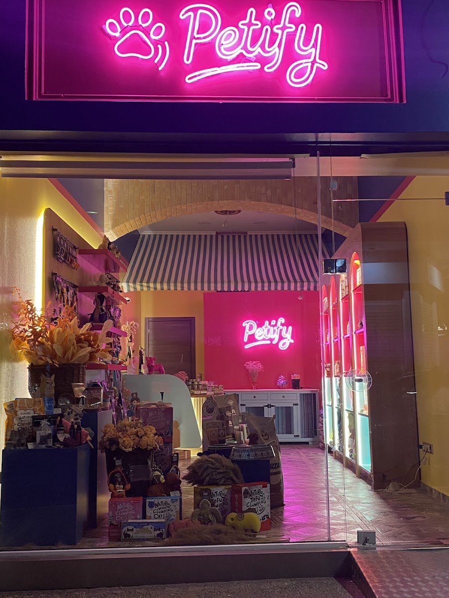 Petify Boutique - Photo 2