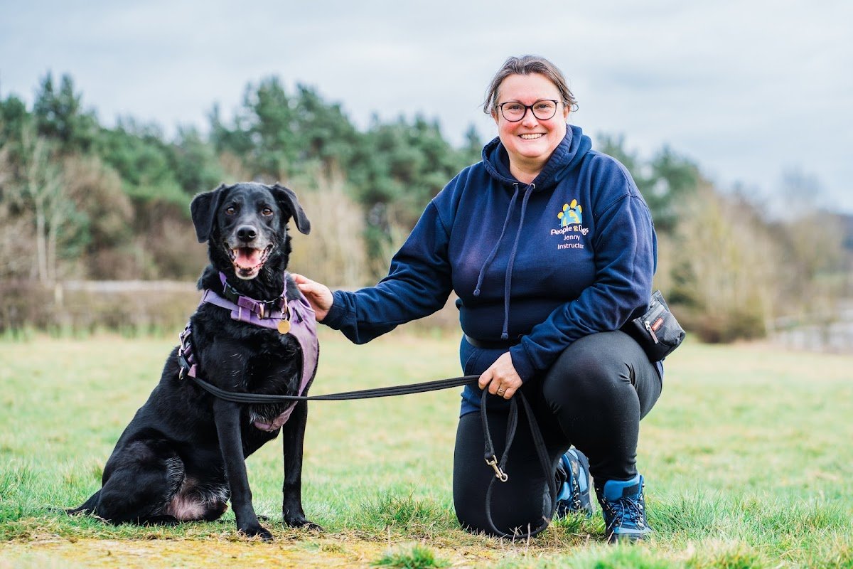People and Dogs Training & Behaviour - Photo 2