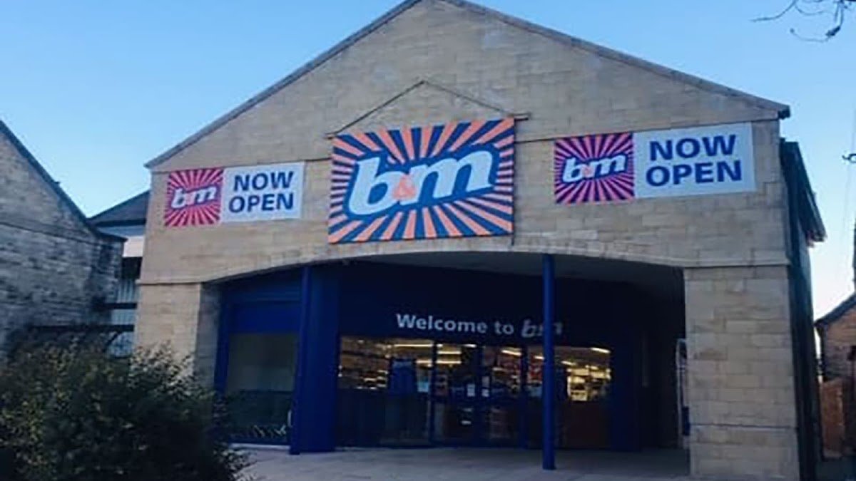 B&M Store - Photo 2