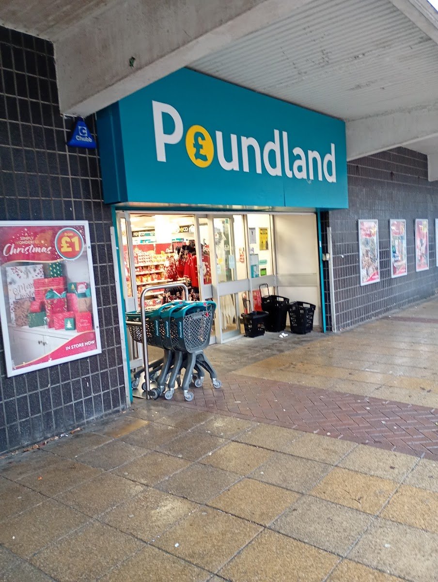 Poundland - Photo 2