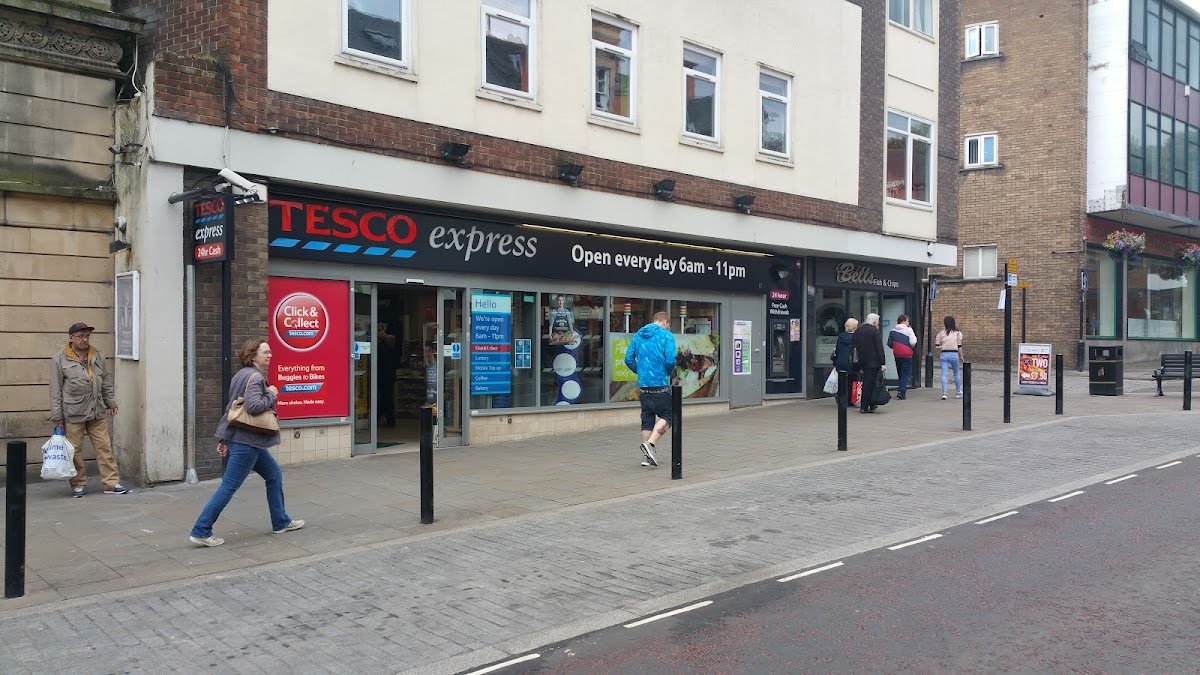 Tesco Express - Photo 2