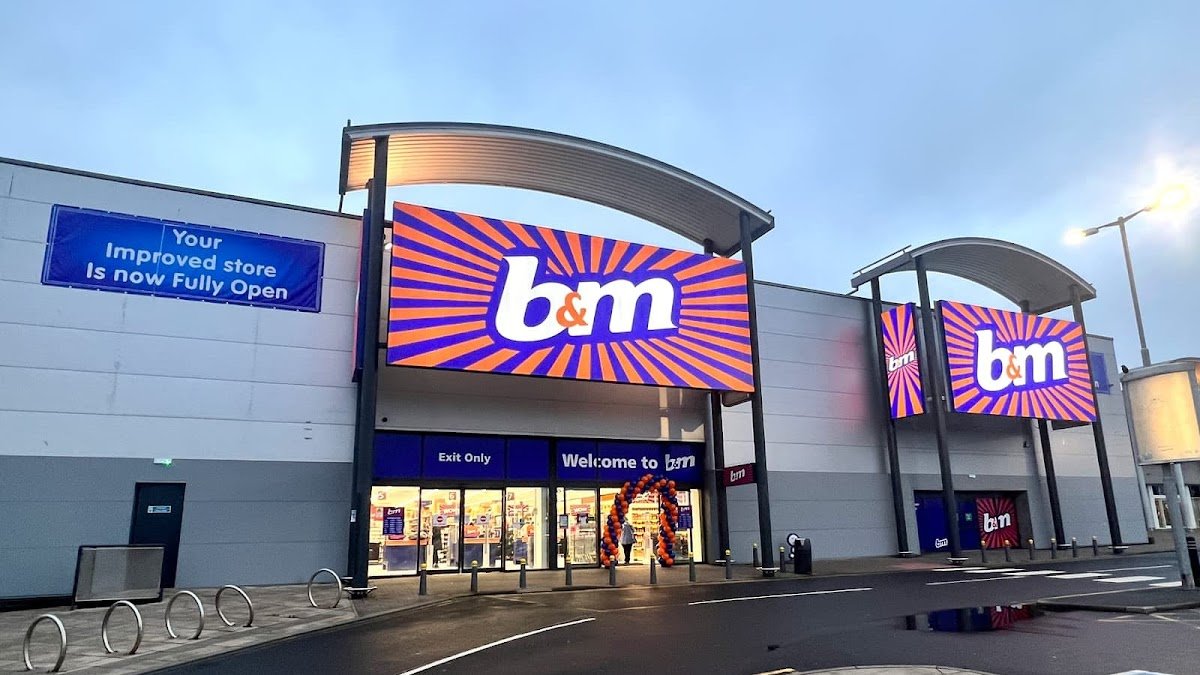 B&M Store - Photo 2