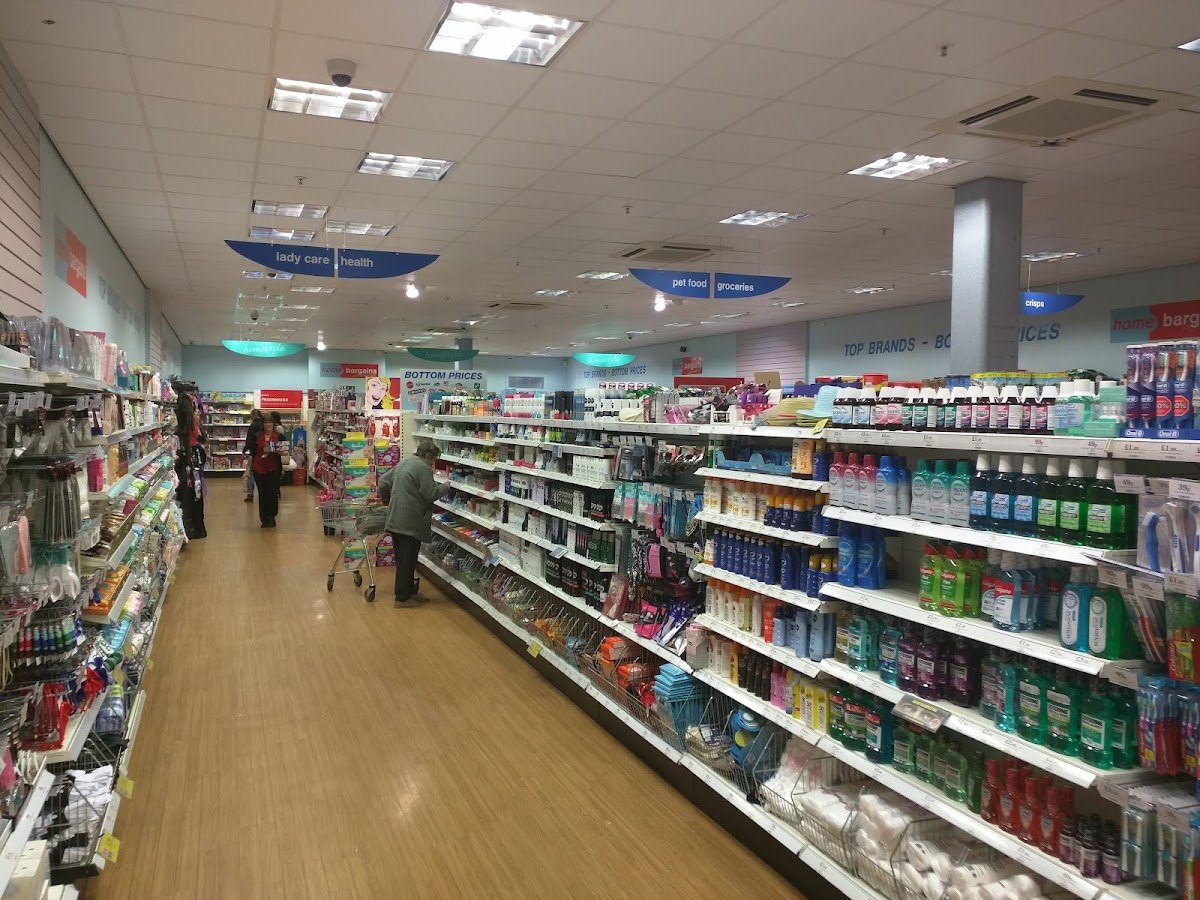 Home Bargains - Photo 2