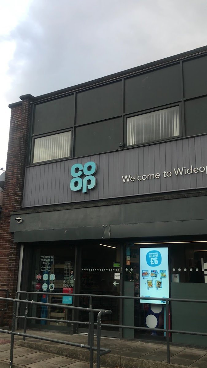 Co-op Food - Reno House - Great North Road - Photo 2