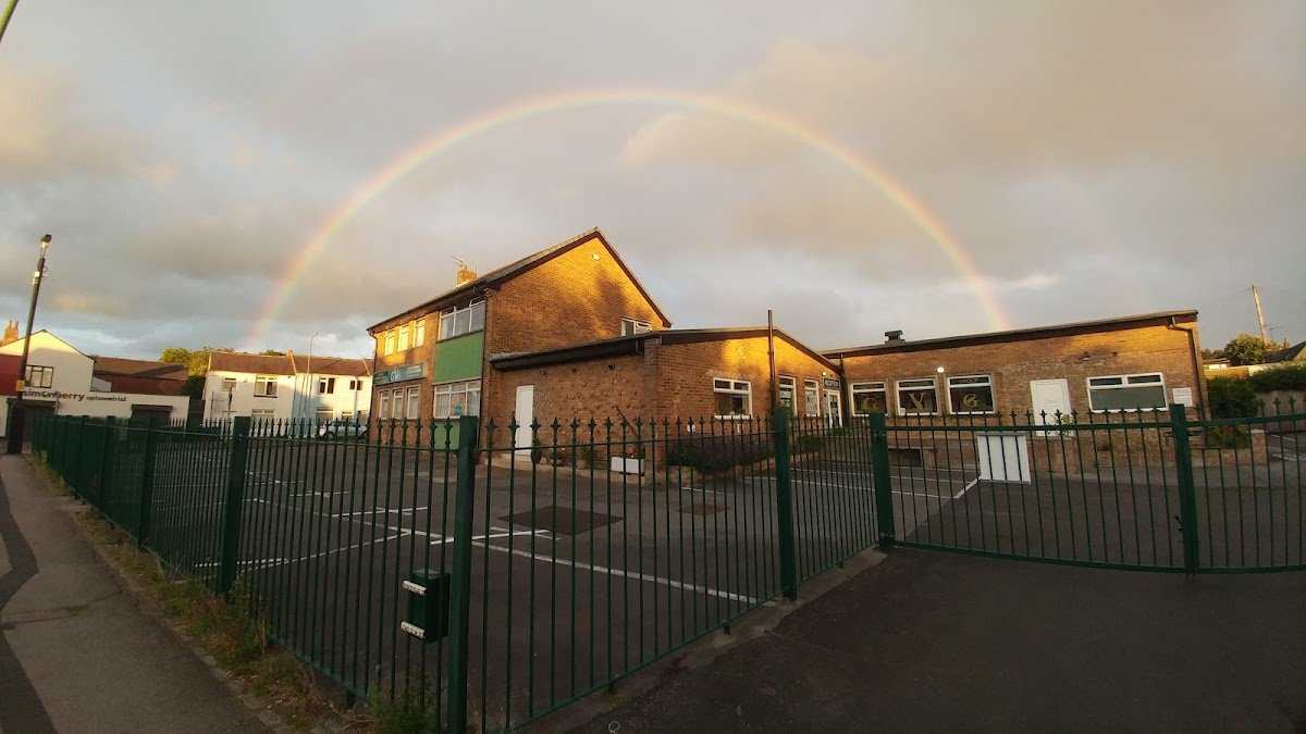 Gilmoor Vets, Durham - Photo 2
