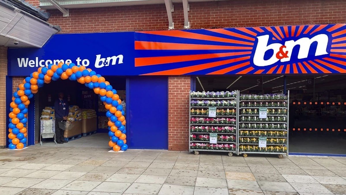 B&M Store - Photo 2