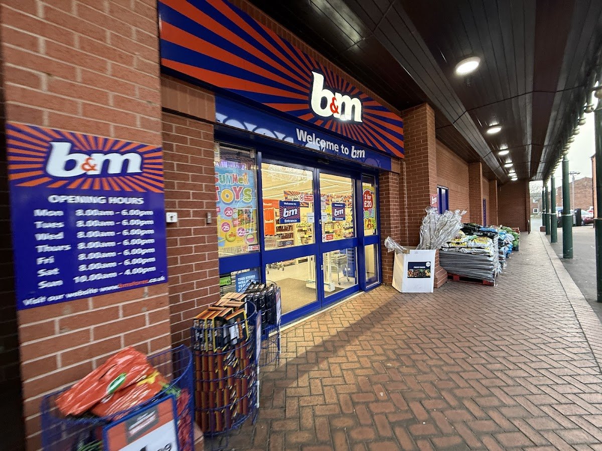 B&M Store - Photo 2