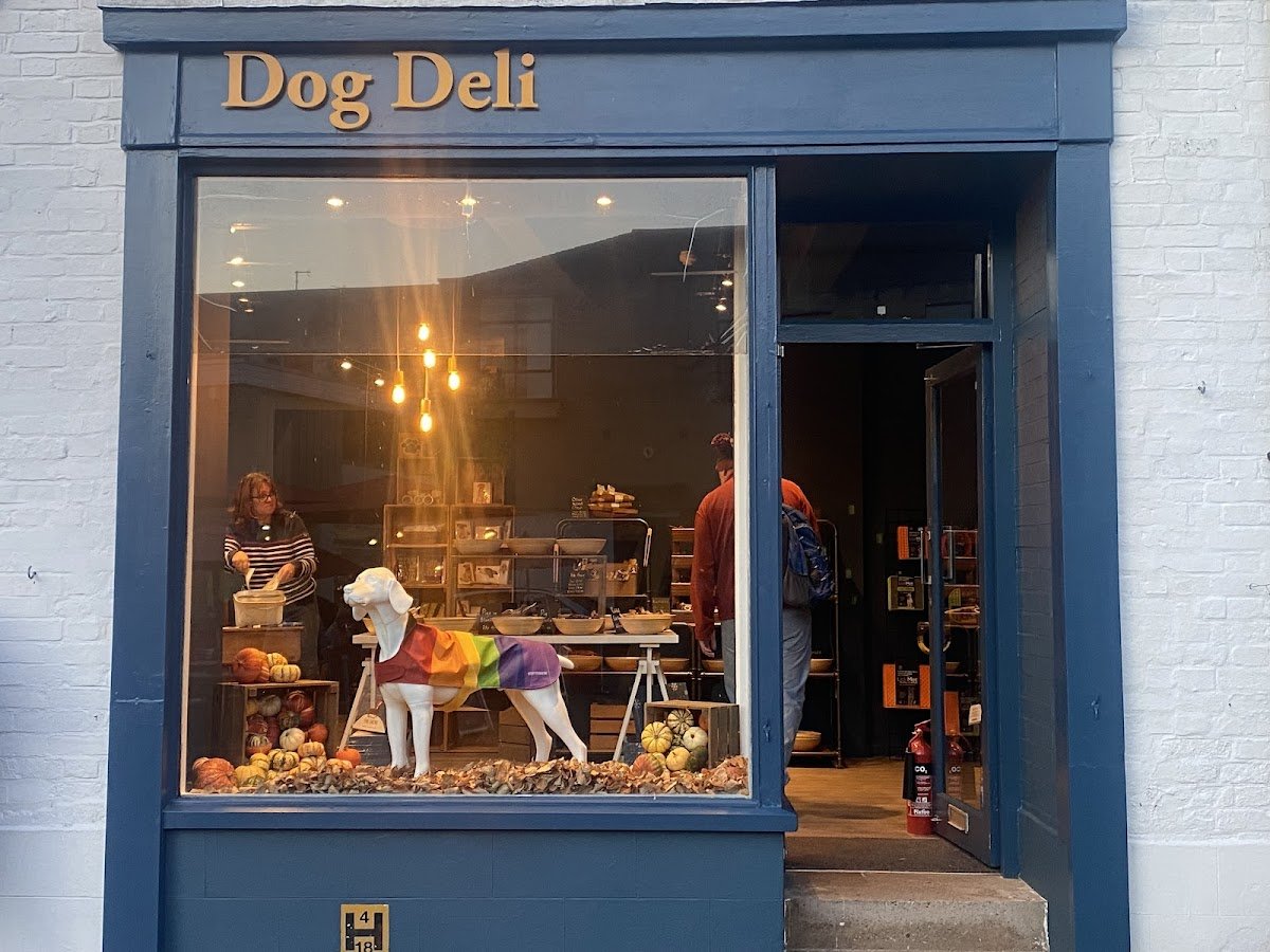 Dog Deli Warwick - Photo 2