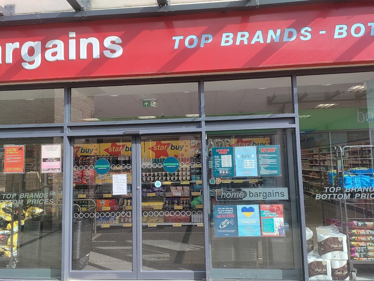 Home Bargains - Photo 2