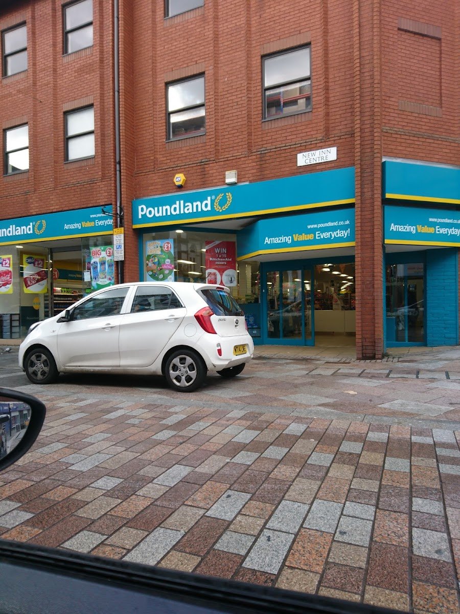 Poundland - Photo 2