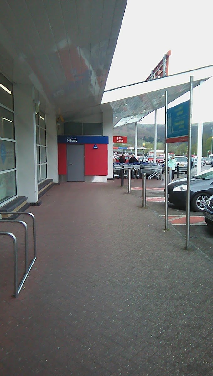 Tesco Superstore - Photo 2