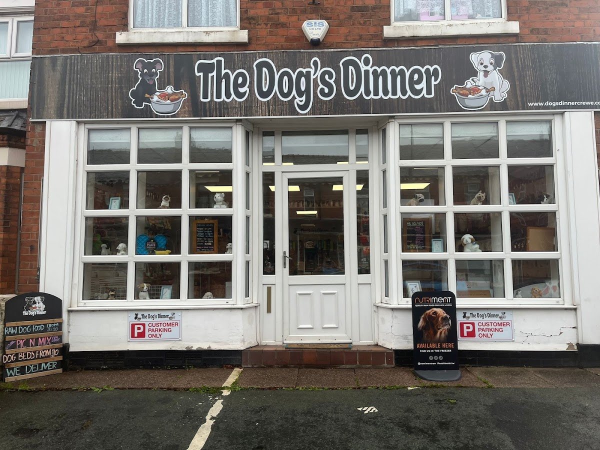 The Dog's Dinner - Photo 2