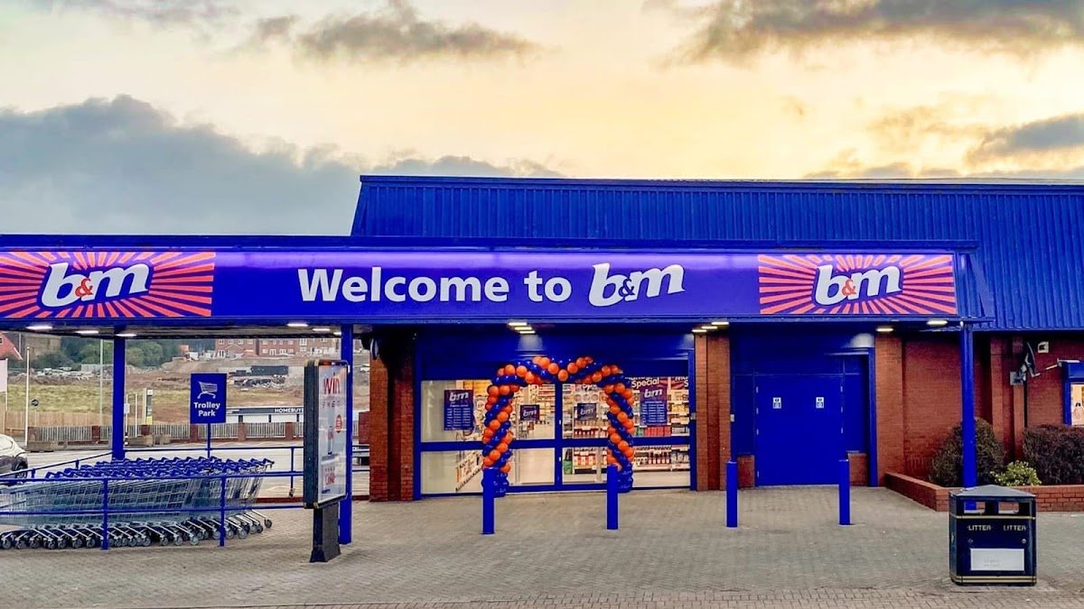 B&M Store - Photo 2