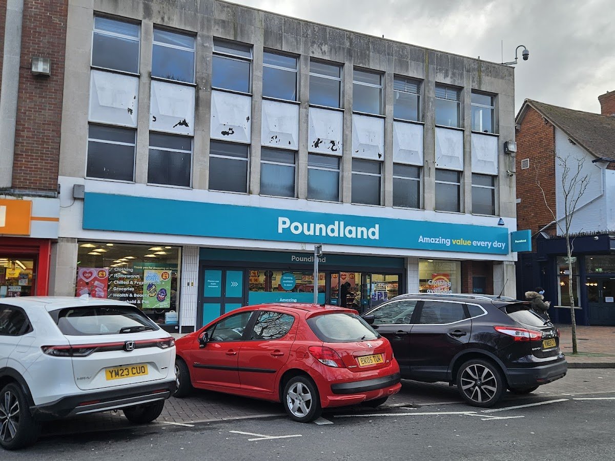 Poundland - Photo 2