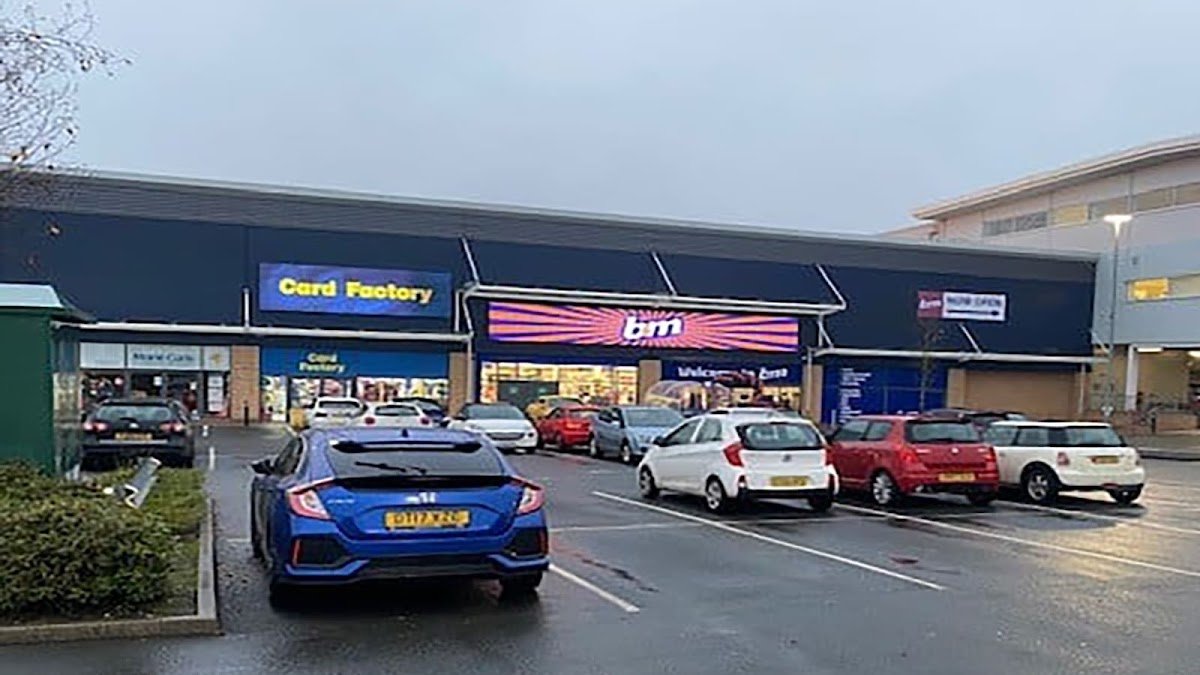 B&M Store - Photo 2