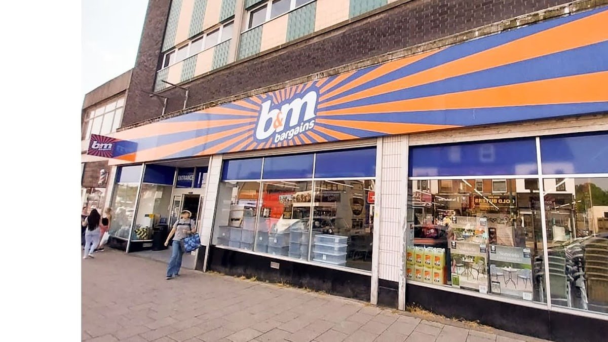 B&M Store - Photo 2