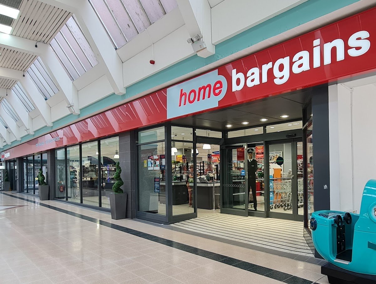 Home Bargains - Photo 2