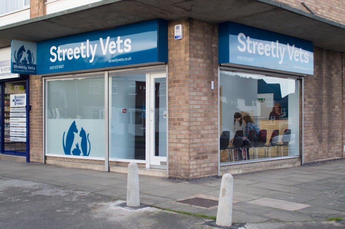 Streetly Vets - Photo 2