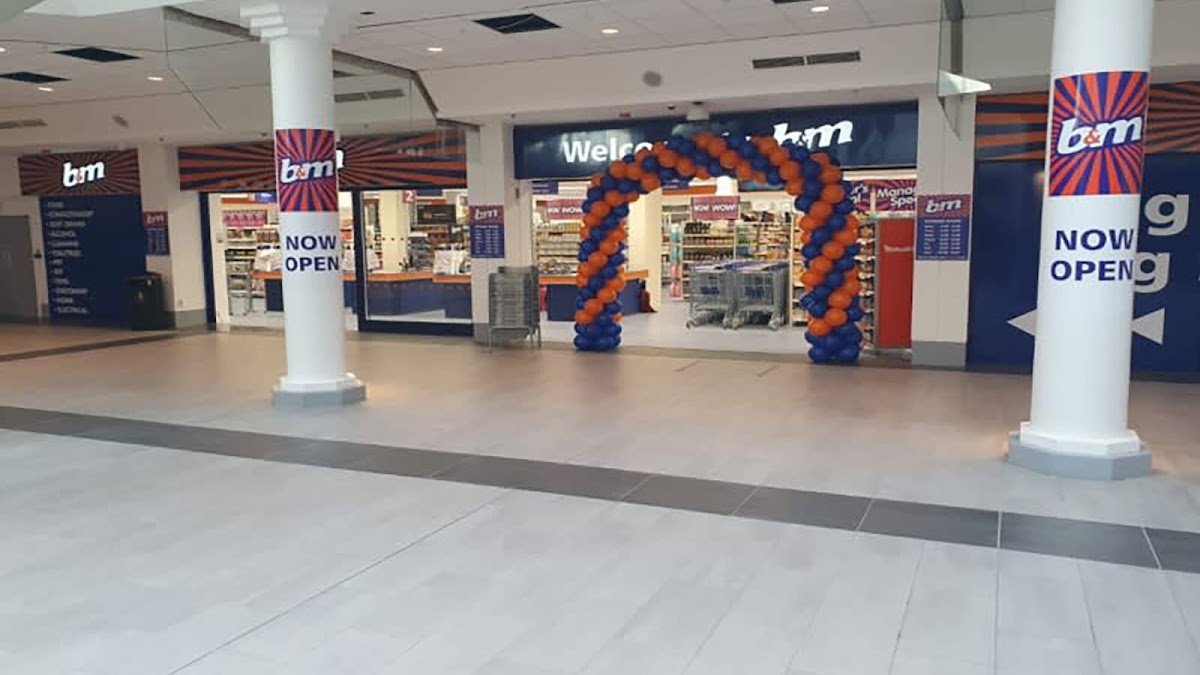 B&M Store - Photo 2