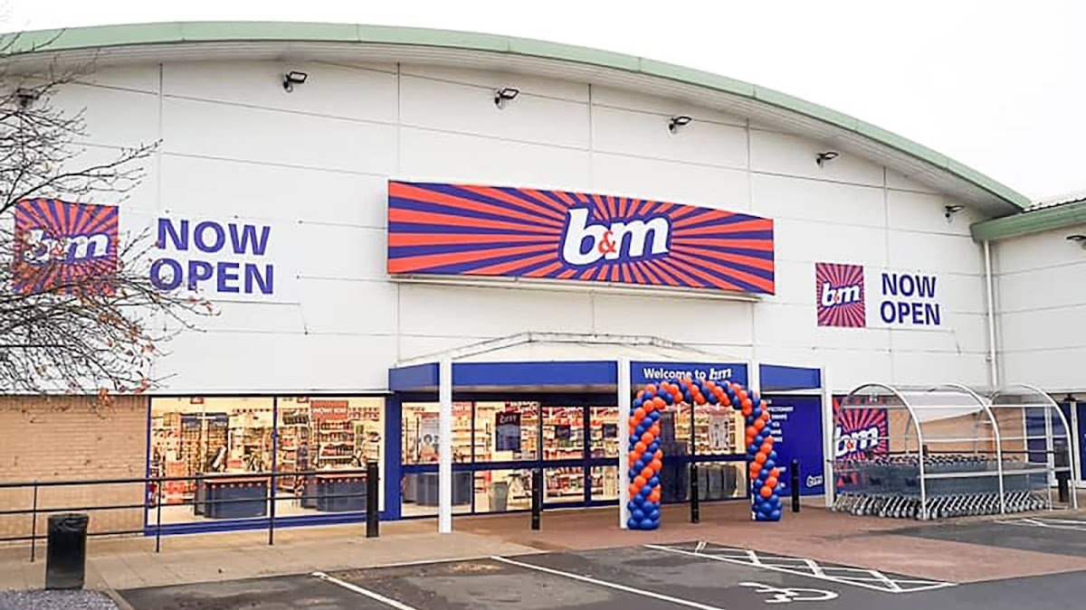 B&M Store - Photo 2