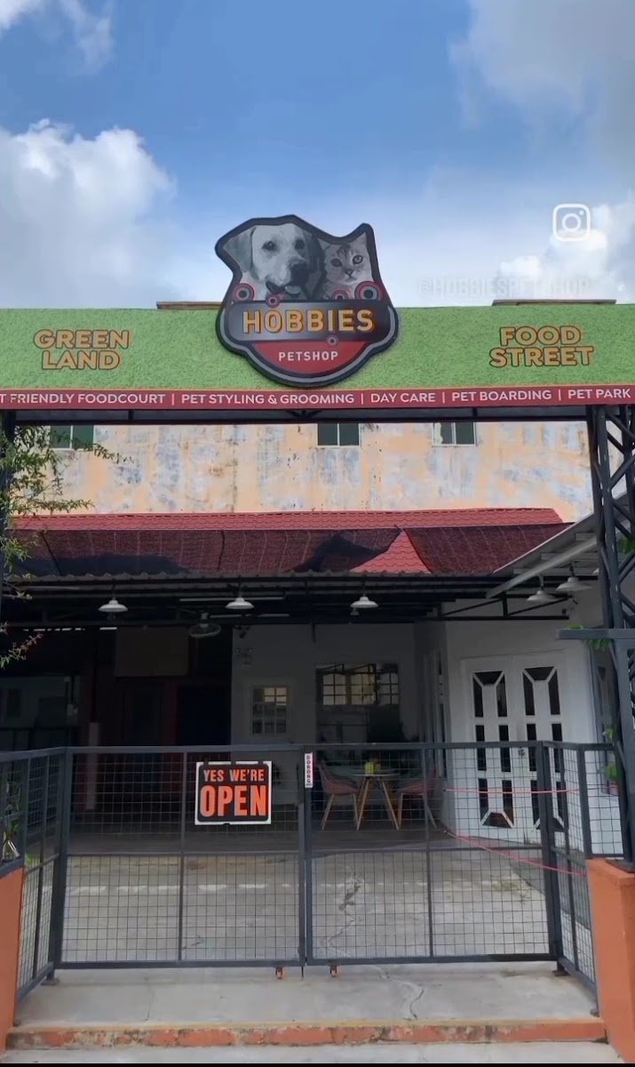 Hobbies Pet Shop - Photo 2