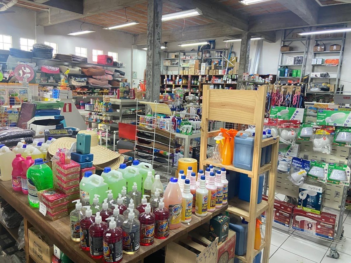 Franklin Aviário e Ferragens