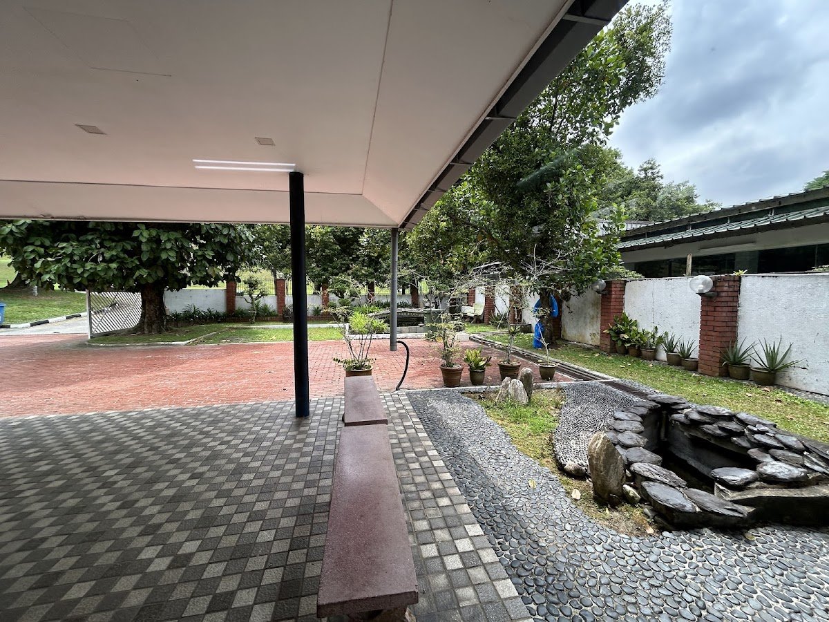 James Tan Veterinary Centre - Photo 2