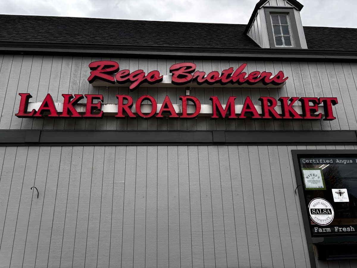Rego Brothers - Photo 2