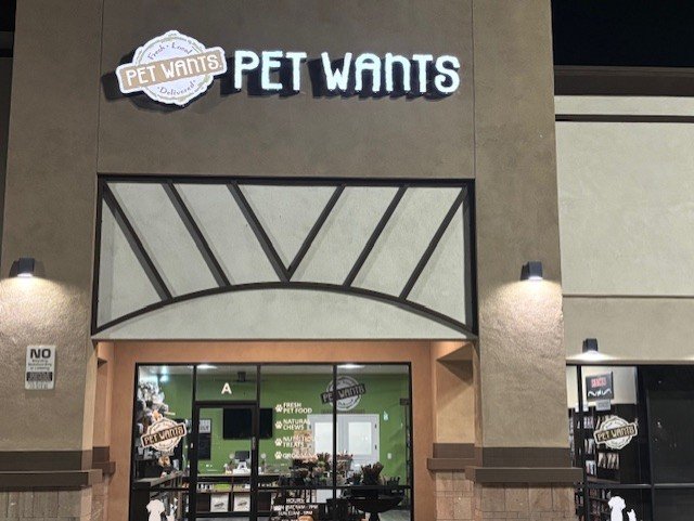 Pet Wants Bakersfield West - Photo 2