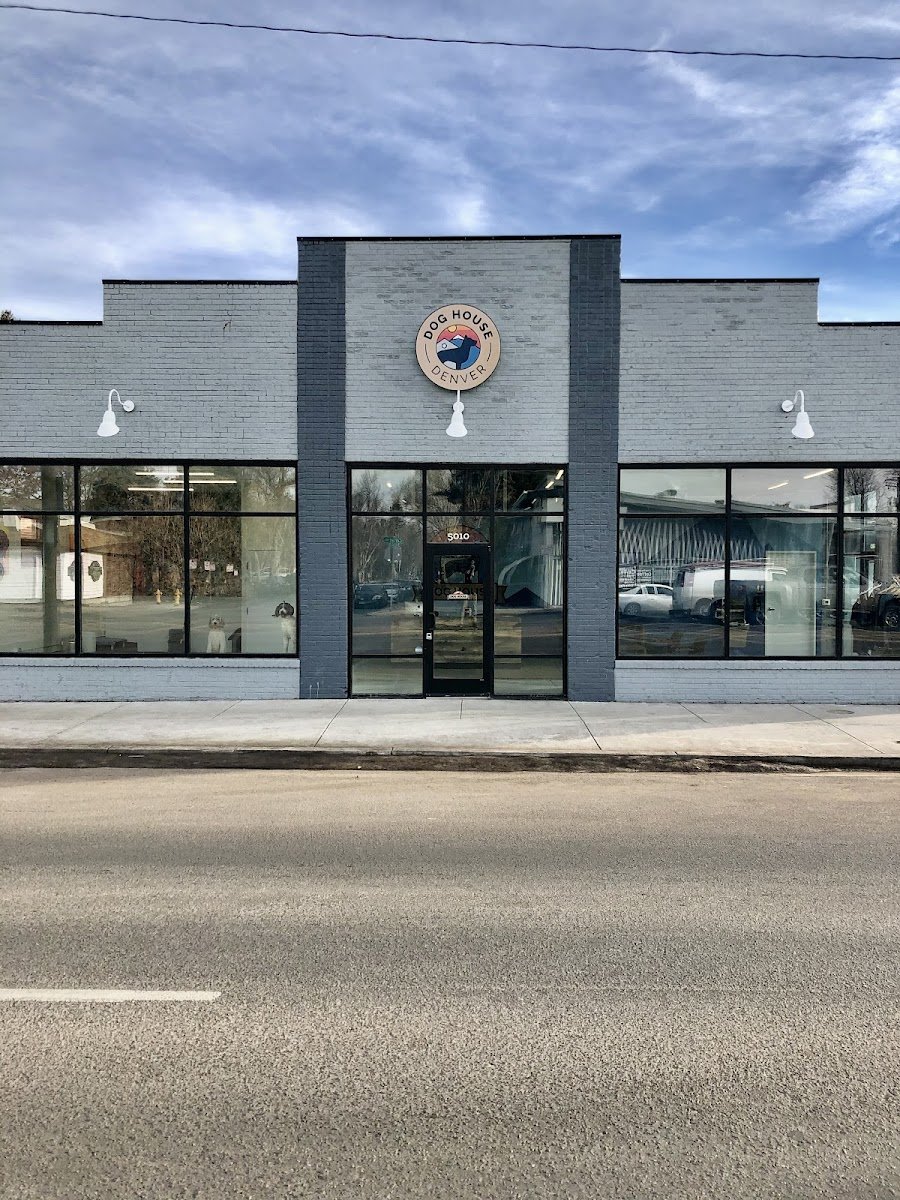 Dog House Denver - Photo 2