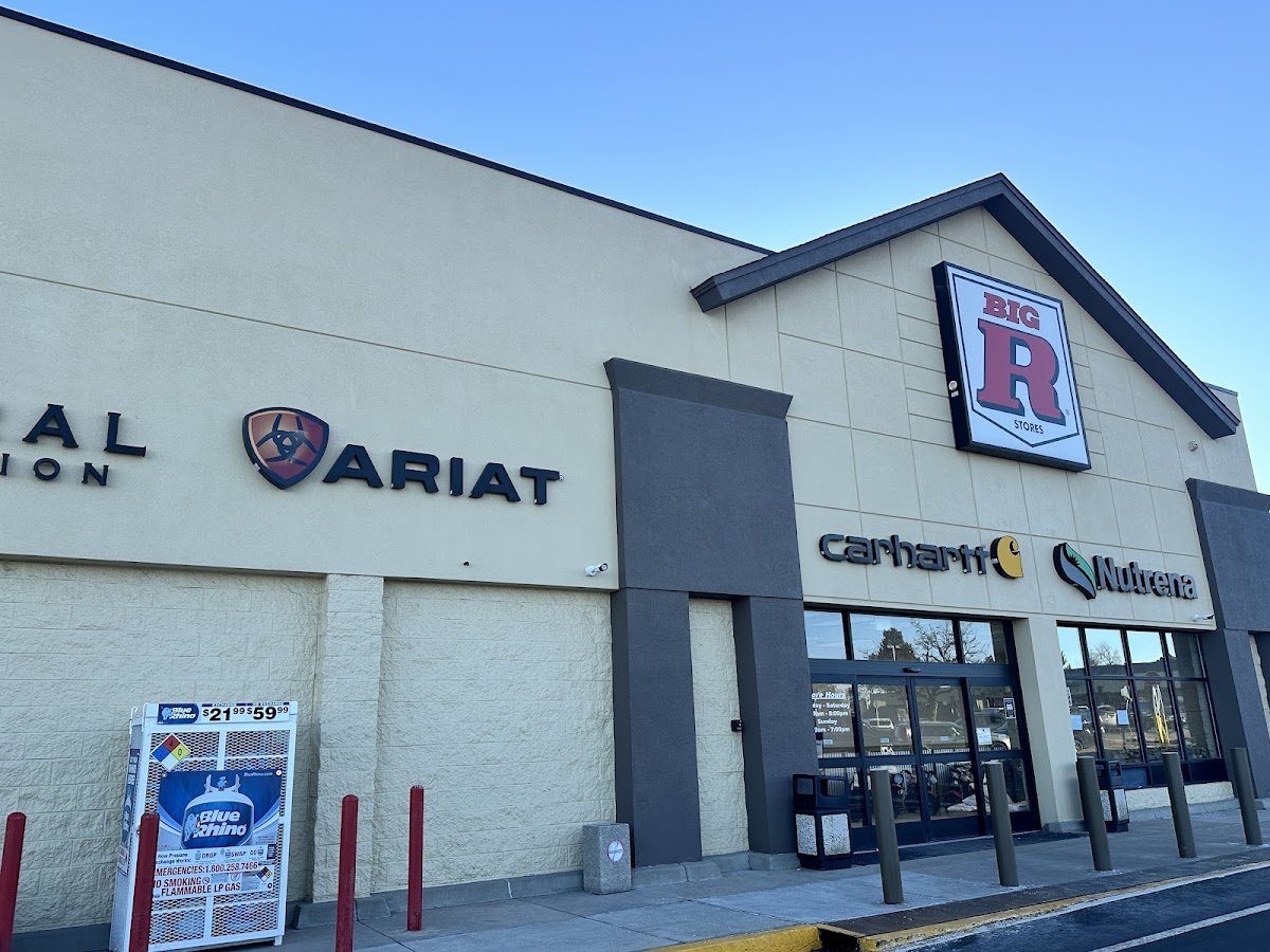 Big R Stores - Thornton - Photo 2