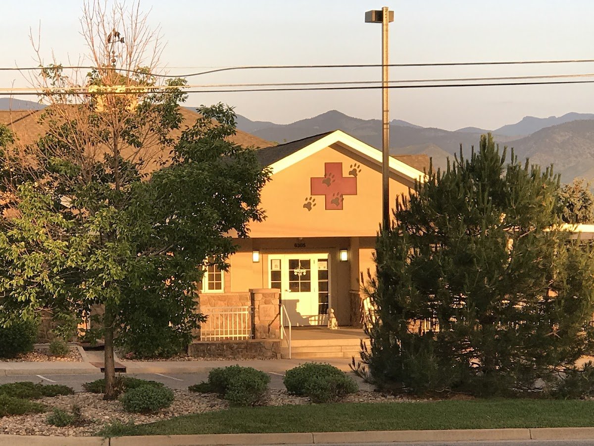 Arvada Flats Veterinary Hospital - Photo 2