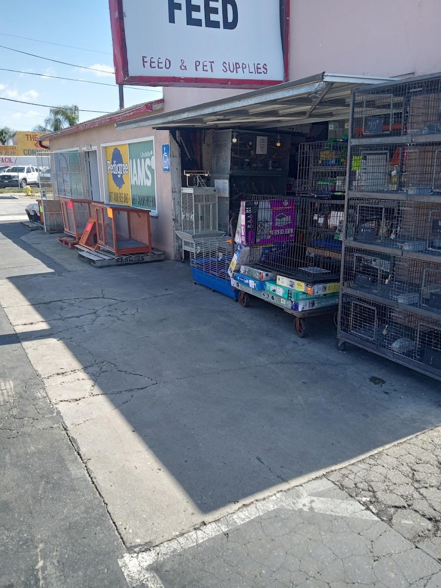 Pomona Feed & Fuel - Photo 2