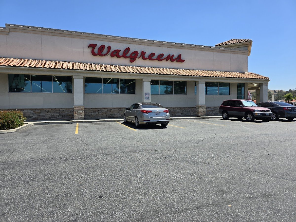 Walgreens - Photo 2