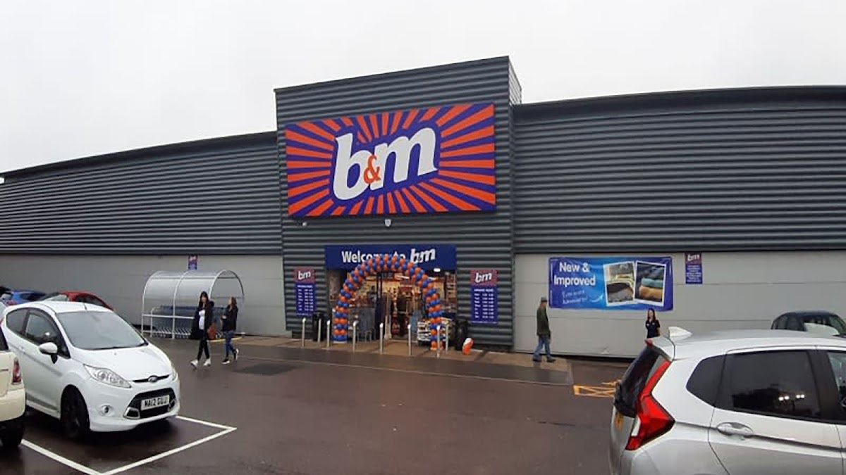 B&M Home Store - Photo 2