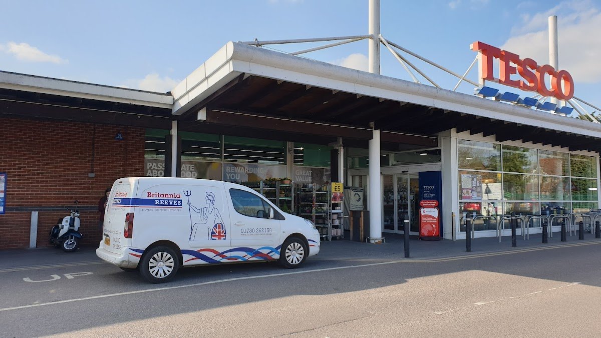 Tesco Superstore - Photo 2