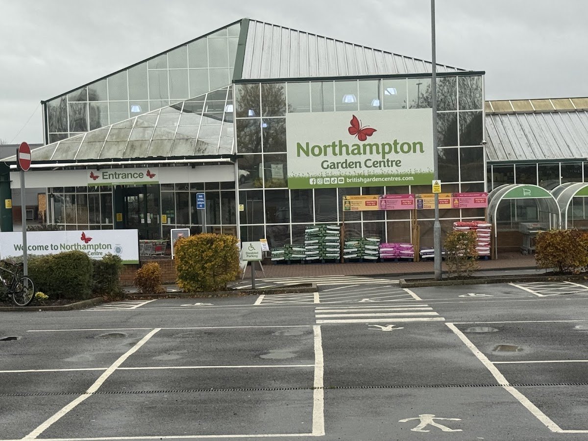 Northampton Garden Centre - Photo 2