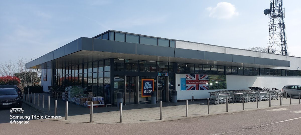 ALDI - Photo 2