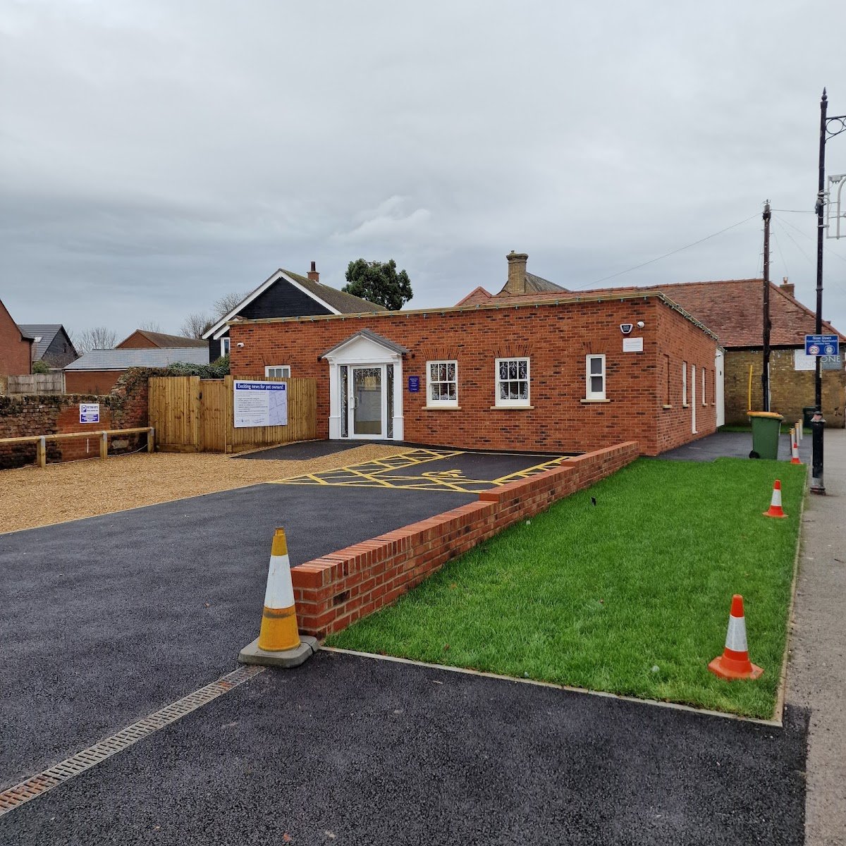 Potton Vets - Photo 2