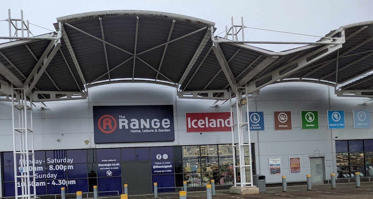 The Range, Bedford - Photo 2