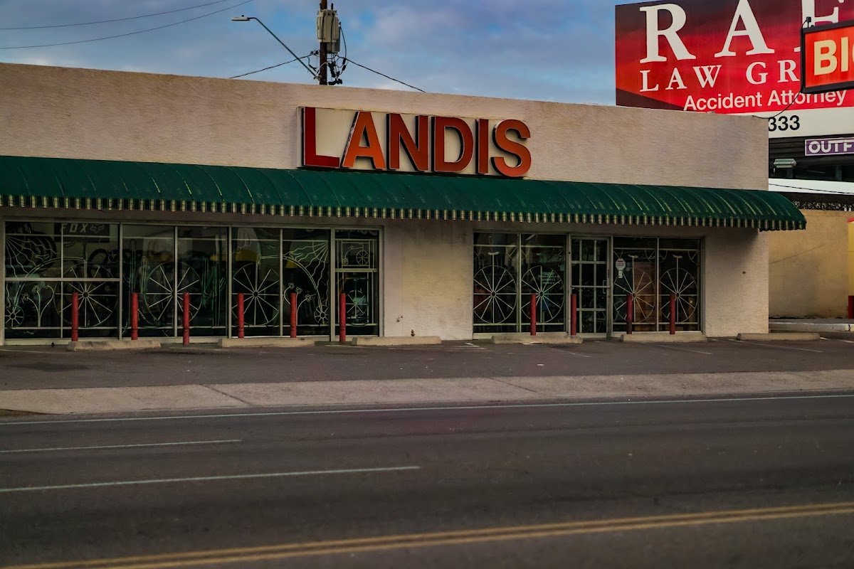 Landis Cyclery - Photo 2