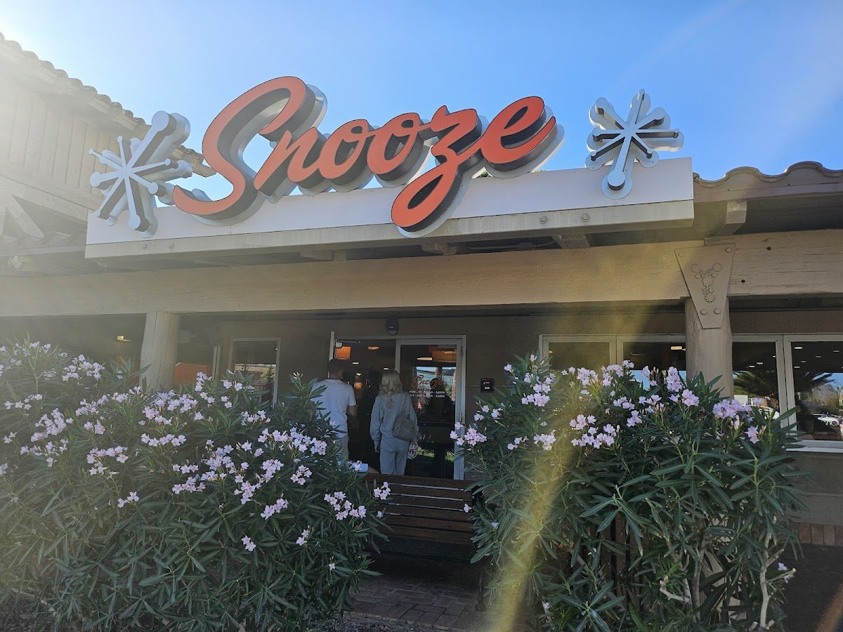 Snooze, an A.M. Eatery - Photo 2