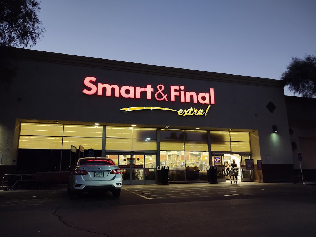 Smart & Final Extra! - Photo 2