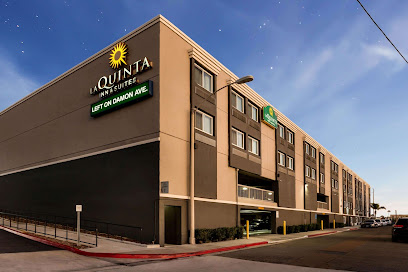 La Quinta Inn & Suites by Wyndham San Diego Mission Bay - Pet Shop in San Diego