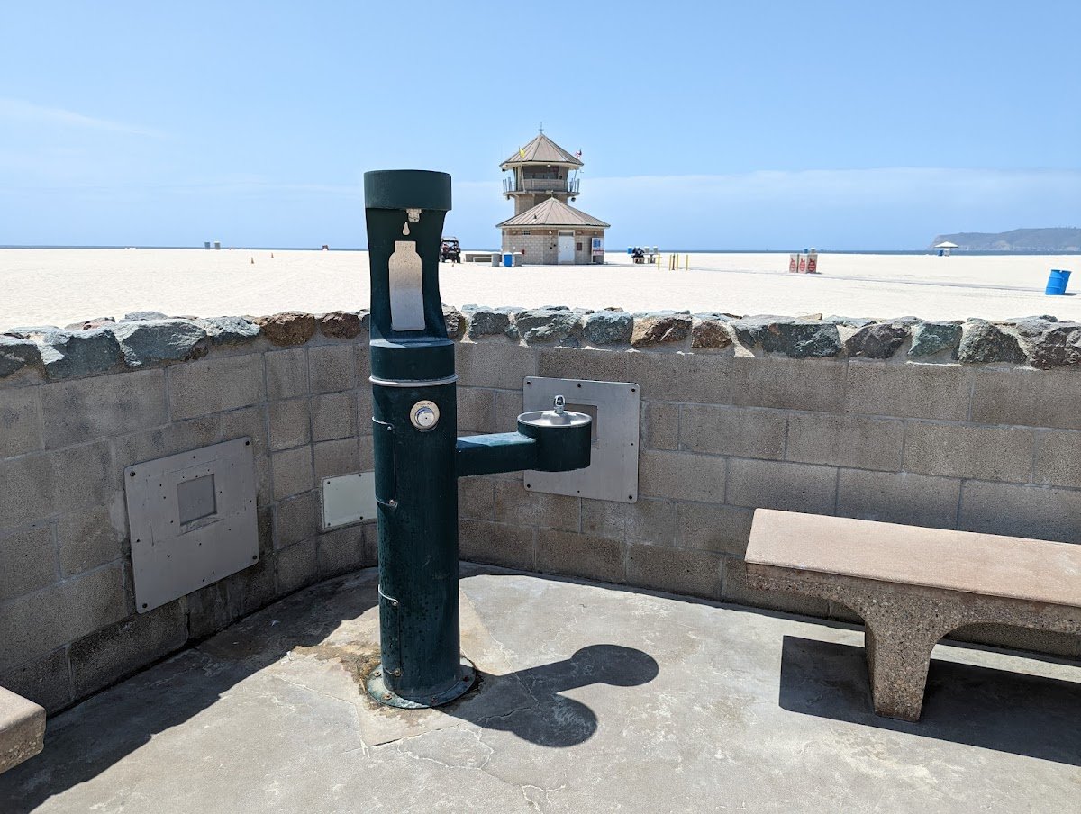Coronado Dog Beach - Photo 3