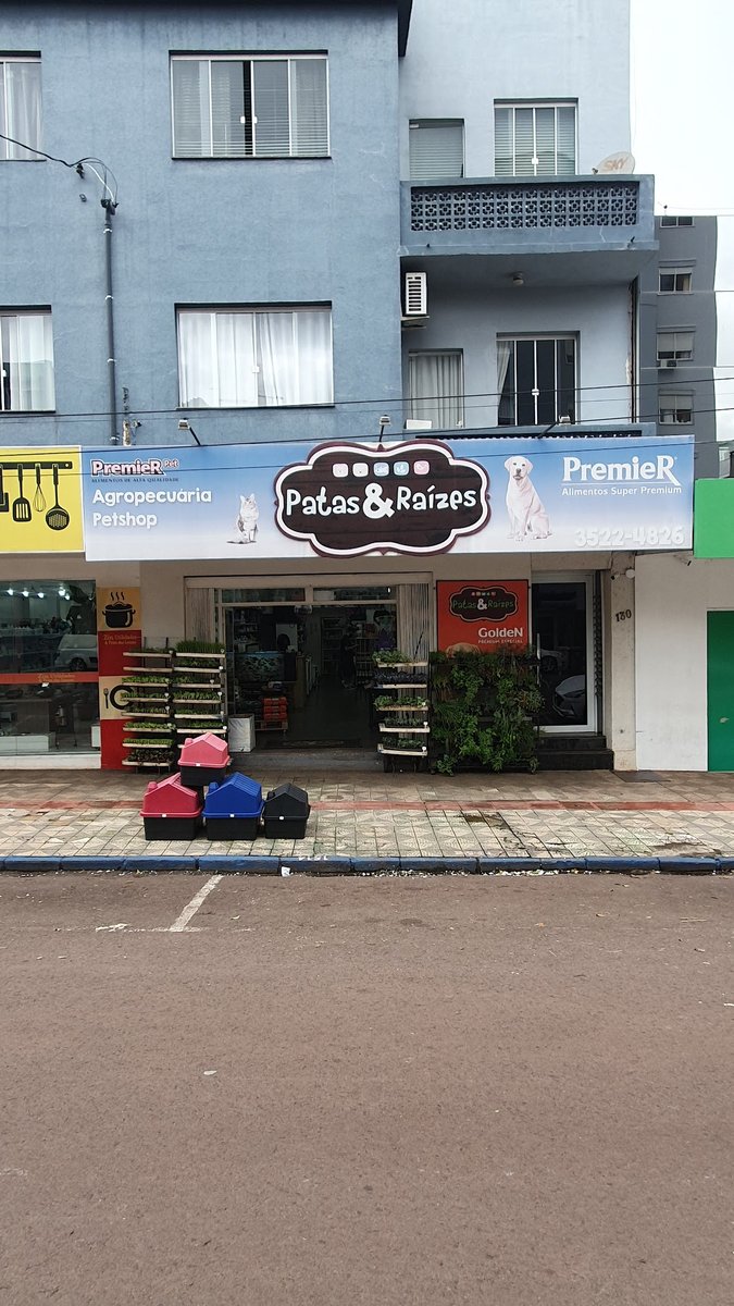 Patas e Raízes Agropecuária e Pet Shop - Pet Shop em Erechim