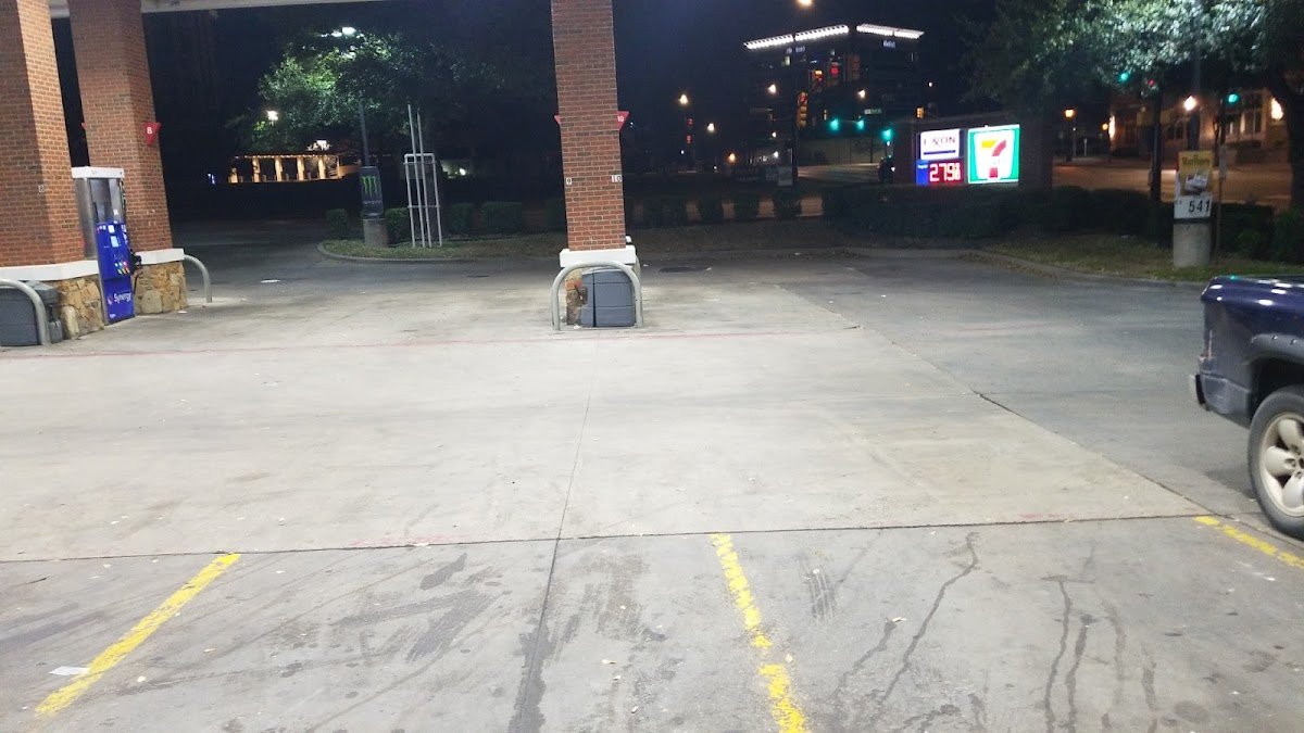 7-Eleven - Photo 2